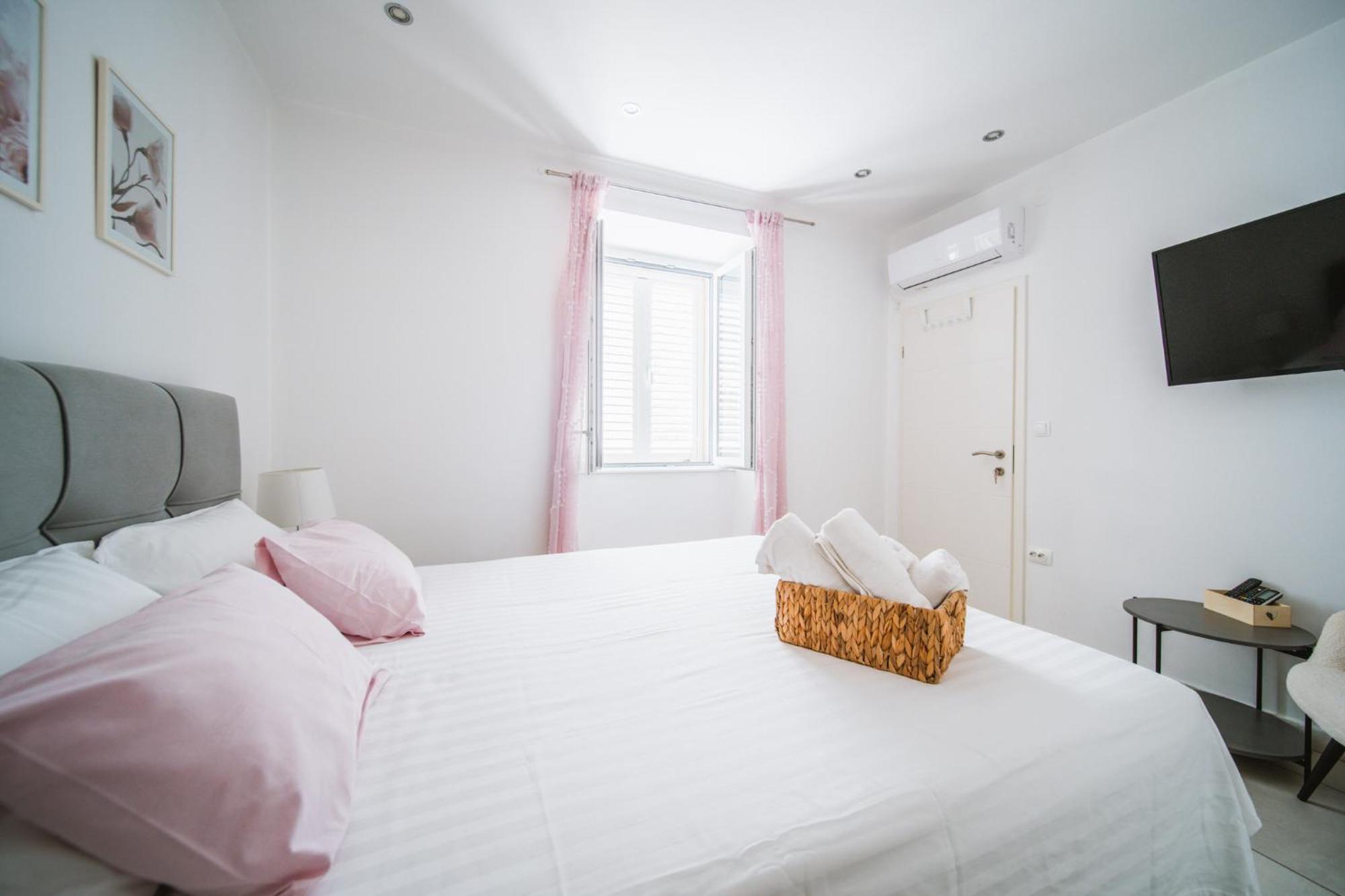 Korkyra Harbour Rooms Korcula Town Bagian luar foto